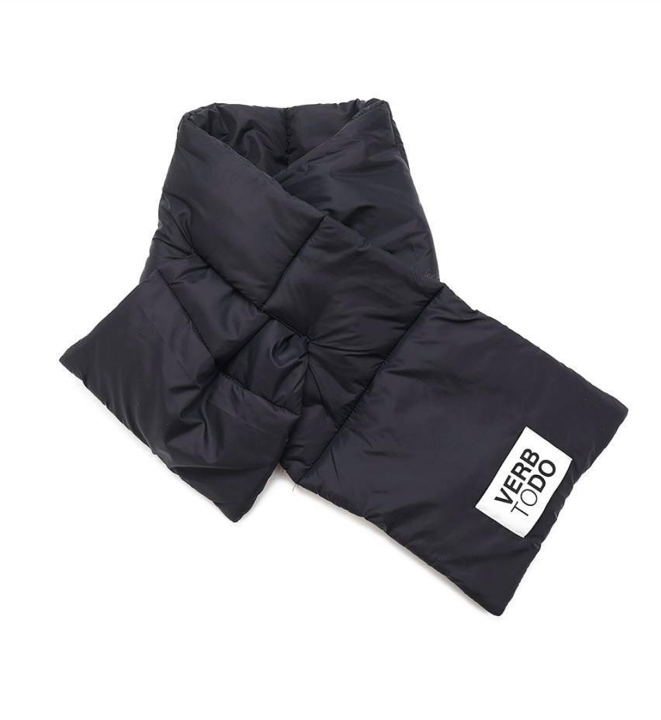 ÉCHARPE VERB TO DO SQUARE PUFFER BLACK