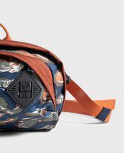 UNITED BY BLUE (R)EVOLUTION UTILITY FANNY PACK Lakeside camo