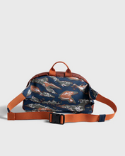 UNITED BY BLUE (R)EVOLUTION UTILITY FANNY PACK Lakeside camo
