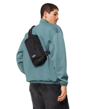 Sac Eastpak Icon Sling On Black