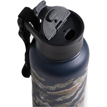 UNITED BY BLUE INSULATED STEEL BOTTLE 32 OZ lakeside camo